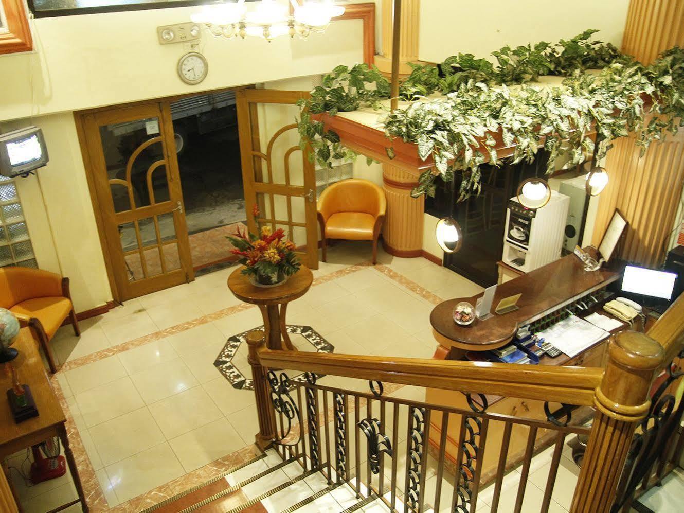 Catanduanes Midtown Inn Virac Kültér fotó